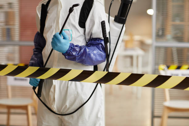 Professional Biohazard technician working in Fults, IL